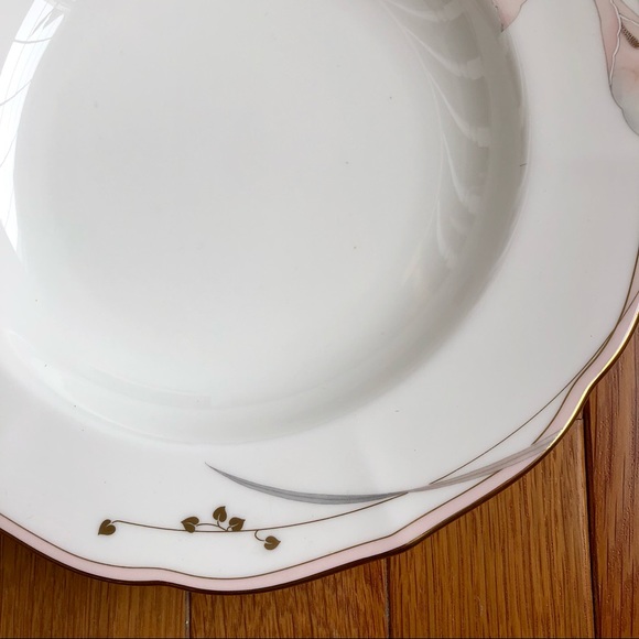 New MIKASA Bellamy Large Rim Soup Bowl Bone China - Picture 6 of 16